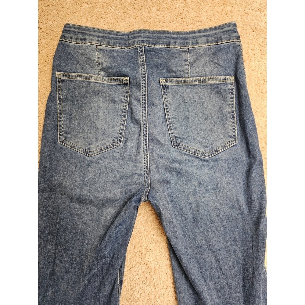 Free People Just Float On Flare Jeans Blue Medium Wash Denim Bell Bottoms 28 - Picture 7 of 7